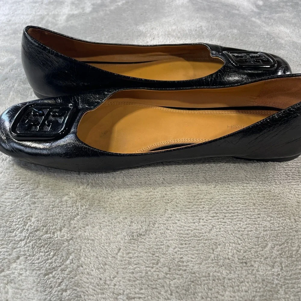 Tory Burch Claire Ballet Flats Womens‎ 9.5 Black Leather Square Toe Enamel Logo